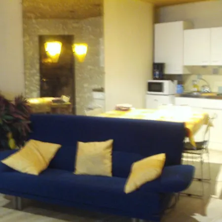 Apartotel Des Jardins De La Fontaine Qui Bout Apart-hotel