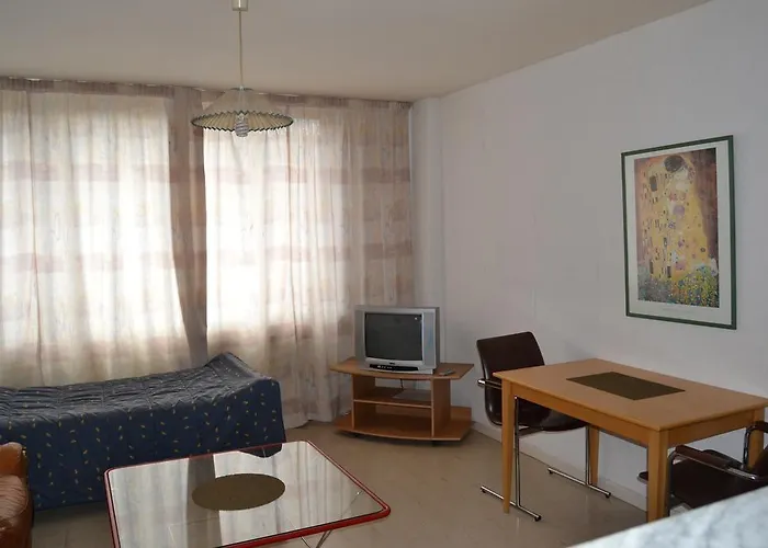 Apartotel Des Jardins De La Fontaine Qui Bout 3* Charleroi